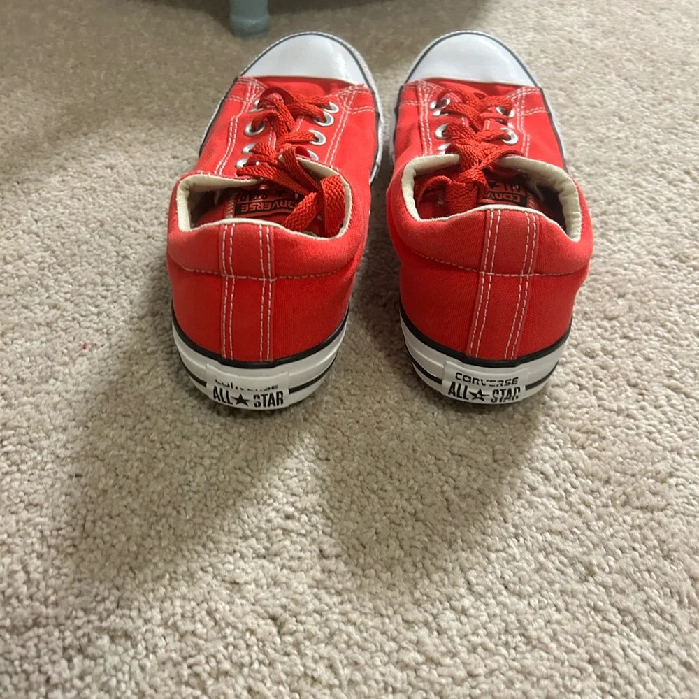 Converse Chuck Taylor All Star Low Top Canvas Sneakers Size 5.5 Junior Red